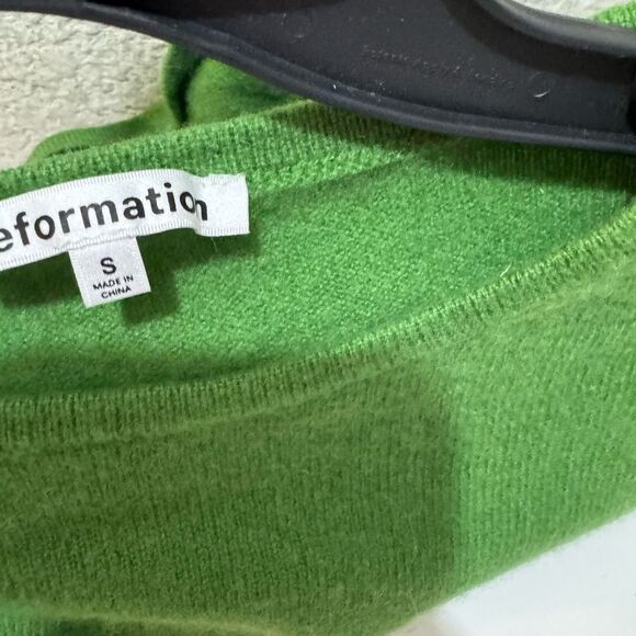 Reformation Idan Cropped Cashmere Crew Sweater - Picture 14 of 16